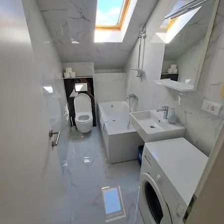 Διαμέρισμα Mario-50m From The Beach,terrace With Sea View! Σπλιτ